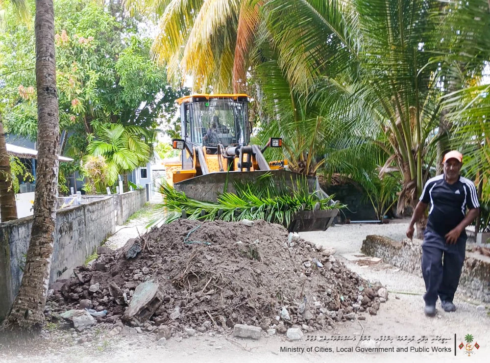 photo for އެމްޓީސީސީގެ މުވައްޒަފުންގެ އެހީތެރިކަމާއެކު، މި މިނިސްޓްރީގެ  ފުވައްމުލަކު ސިޓީ ޕަބްލިކް 